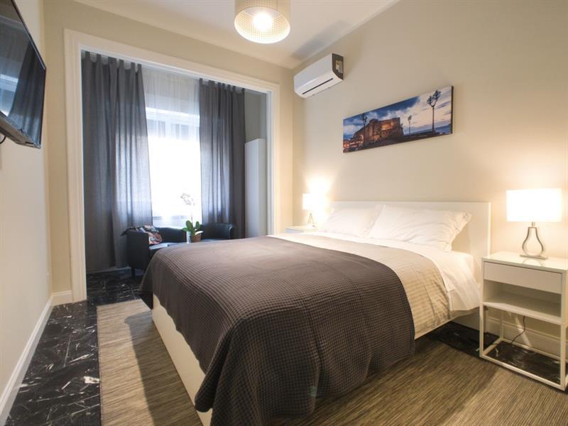 Silia House Napoli Centro Hotel Luaran gambar